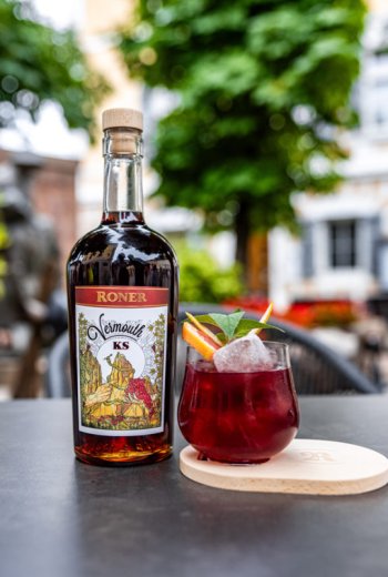 vermouth_ks_1.jpg vermouth_ks_1.jpg